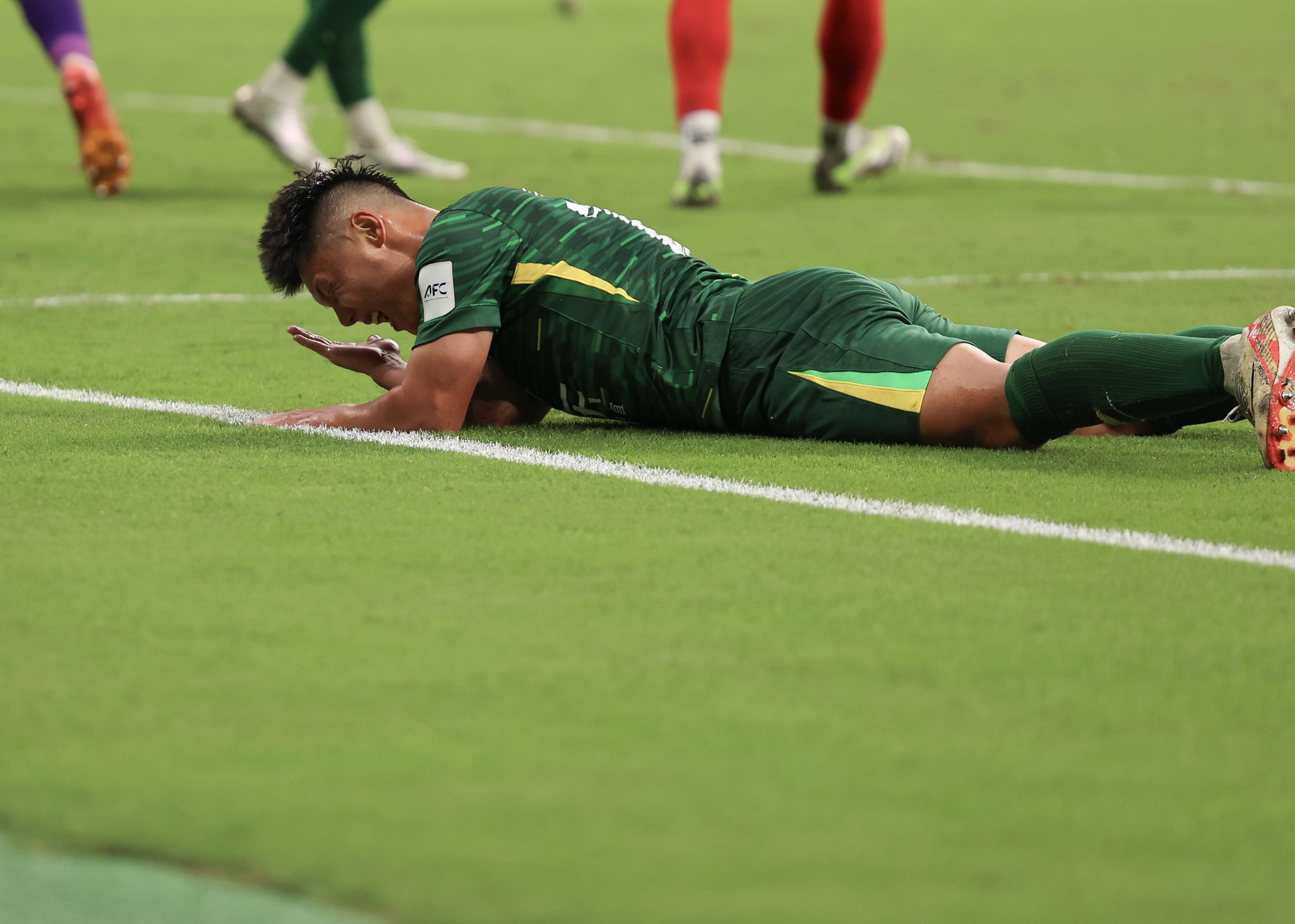 爱游戏广州队外线爆发备战中超尤文图斯围绕亚冠单刀错失，犹他爵士冲刺阶段扳平良机都惊呆了的简单介绍